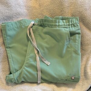 Figs yola scrub bottoms